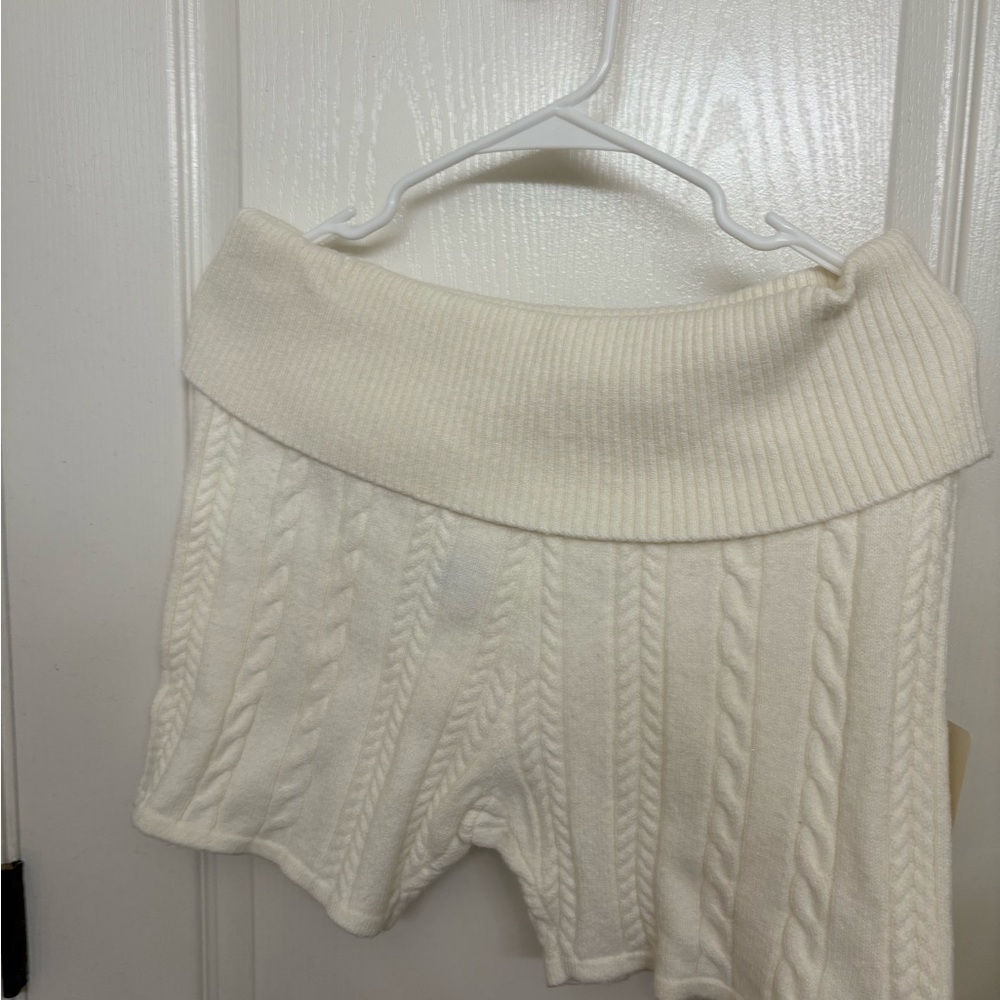 Cozy Knit Cream Shorts